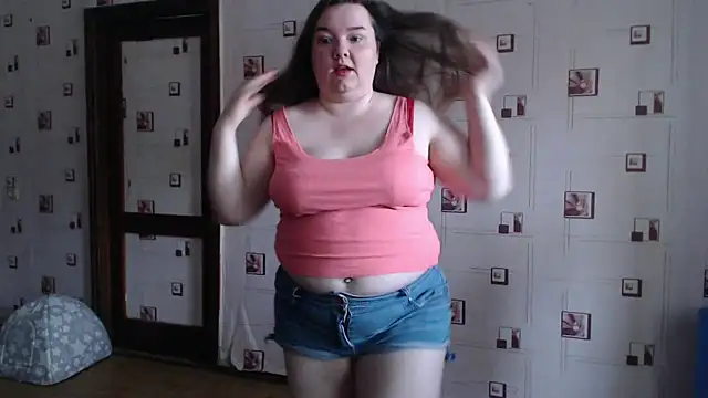 Snapshot of TasyaBigTTs chatting on 12-14-24, 11:50 TasyaBigTTs online show from 12-14-24, 11:50