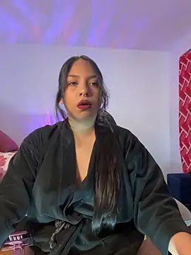 emiily15   online show from 09-13-25, 06:40