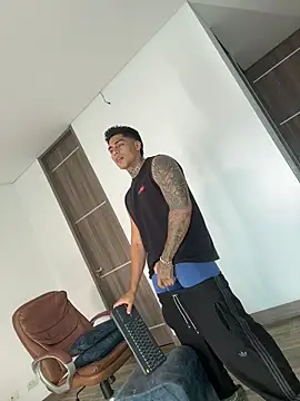 Dominiofit online show from 02-28-26, 07:15