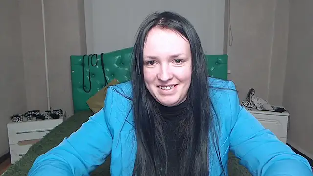 Snapshot of IsabelBlackberry chatting on 12-15-24, 03:20 IsabelBlackberry online show from 12-15-24, 03:20