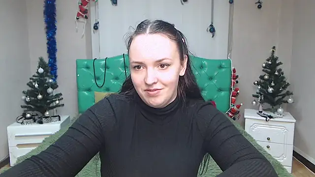 Snapshot of IsabelBlackberry chatting on 12-28-24, 12:24 IsabelBlackberry online show from 12-28-24, 12:24