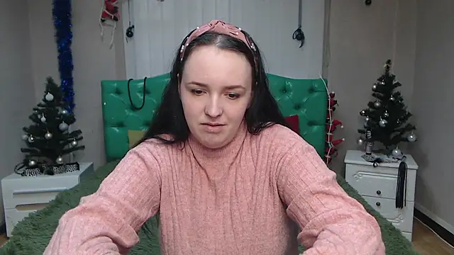 Snapshot of IsabelBlackberry chatting on 01-11-25, 12:18 IsabelBlackberry online show from 01-11-25, 12:18