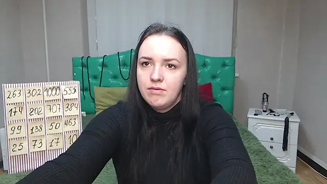 Snapshot of IsabelBlackberry chatting on 02-01-25, 06:00 IsabelBlackberry online show from 02-01-25, 06:00