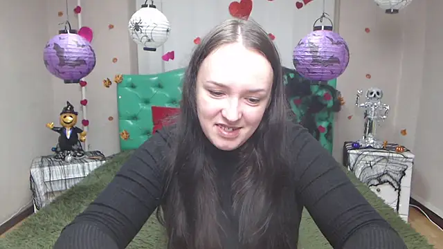 Snapshot of IsabelBlackberry chatting on 10-25-25, 05:04 IsabelBlackberry online show from 10-25-25, 05:04