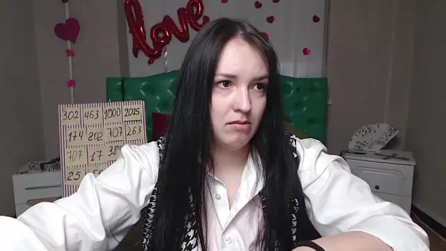 Snapshot of IsabelBlackberry chatting on 02-24-26, 06:33 IsabelBlackberry online show from 02-24-26, 06:33