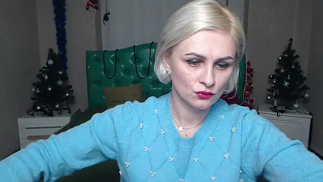 OliviaHorst online show from 12-26-24, 01:54