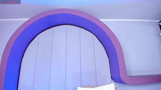 celestelewis online show from 10-11-25, 07:34