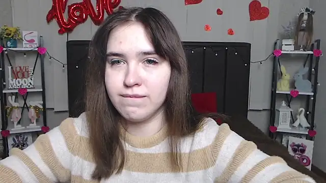 LauraHlot online show from 02-17-25, 03:36