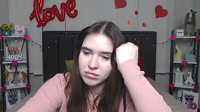 LauraHlot online show from 03-04-25, 03:55