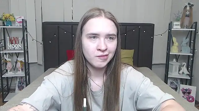 LauraHlot online show from 09-12-25, 06:08