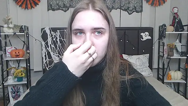 LauraHlot online show from 11-09-25, 06:39