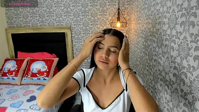 Snapshot of TATIGOLD2 chatting on 12-09-24, 12:30 TATIGOLD2 online show from 12-09-24, 12:30