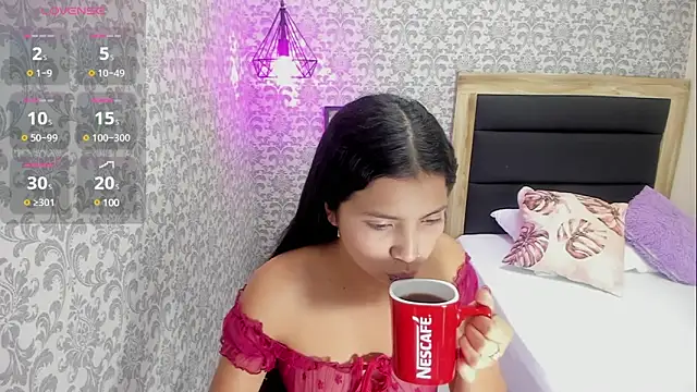 Snapshot of TATIGOLD2 chatting on 03-05-25, 12:33 TATIGOLD2 online show from 03-05-25, 12:33