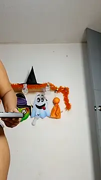 brown halos online show from 10-17-25, 01:31