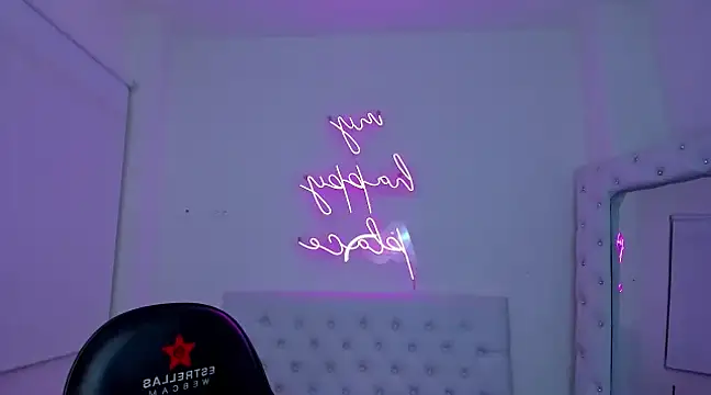 Snapshot of silvana__miller chatting on 01-24-25, 07:07 silvana miller online show from 01-24-25, 07:07