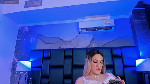 JESSI NAOMI online show from 02-04-25, 07:07