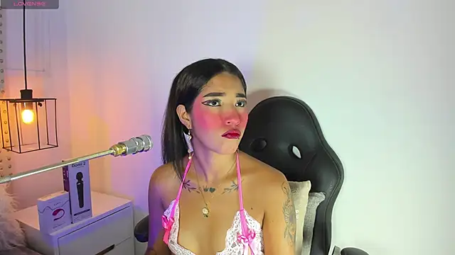 Snapshot of baby_naughty1_ chatting on 01-07-25, 01:24 baby naughty1 online show from 01-07-25, 01:24