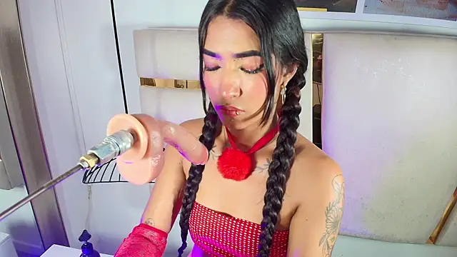 Snapshot of baby_naughty1_ chatting on 12-18-25, 03:40 baby naughty1 online show from 12-18-25, 03:40