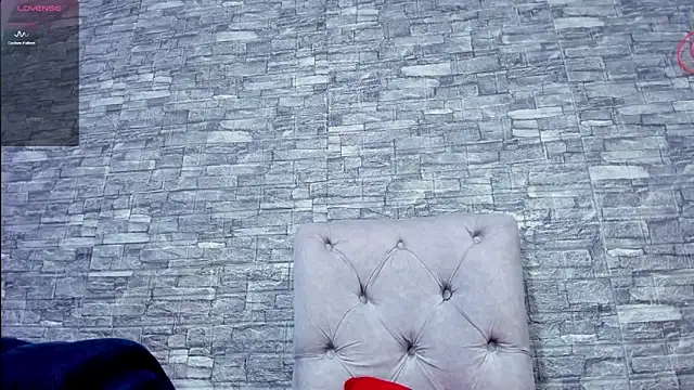 Snapshot of La_indiia chatting on 12-12-24, 06:10 La indiia online show from 12-12-24, 06:10