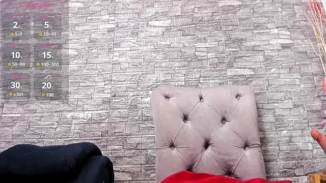 Snapshot of La_indiia chatting on 01-29-25, 12:02 La indiia online show from 01-29-25, 12:02