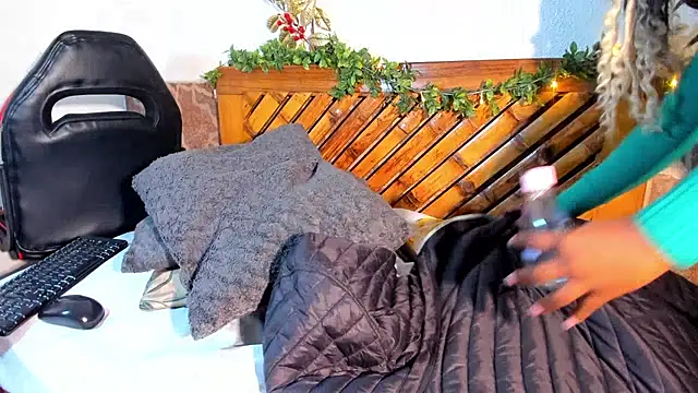 Scarlett diaz17 online show from 12-28-24, 01:50