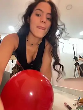 ariel jonees online show from 09-21-25, 03:30