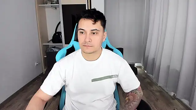 MatMalonne online show from 02-03-25, 01:40