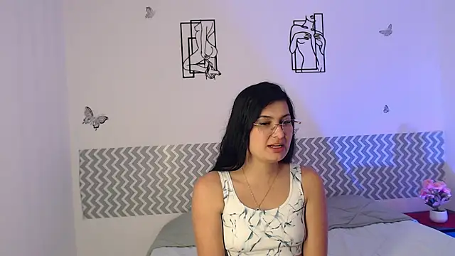 cloehonney online show from 09-08-25, 07:13