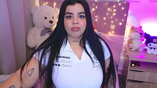 MiahJoness online show from 02-18-26, 02:07