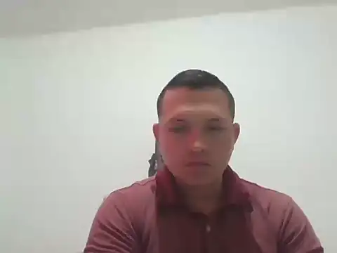 Guti23678 online show from 11-06-25, 02:07