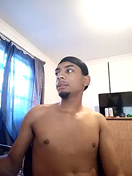 29YOURZ 28  online show from 12-14-24, 04:45