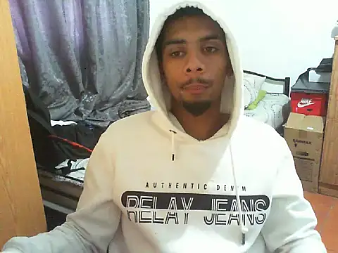 29YOURZ 28  online show from 10-07-25, 08:44