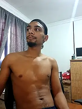 29YOURZ 28  online show from 02-25-26, 08:35