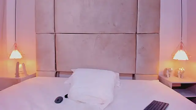 miamiller69 online show from 01-15-25, 07:26