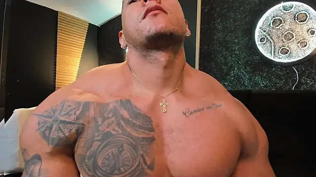 MassimoWalton2 online show from 12-22-24, 01:01