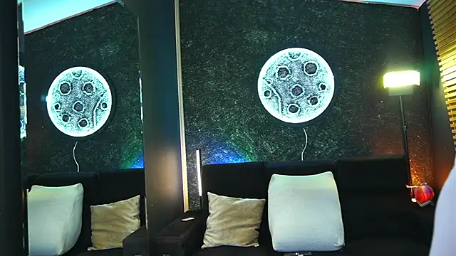 MassimoWalton2 online show from 03-09-25, 12:53