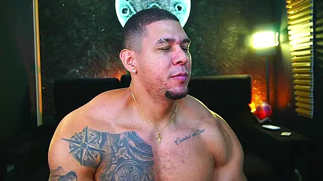 MassimoWalton2 online show from 03-20-25, 01:48