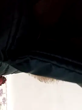 Snapshot of SweetLeila40 chatting on 01-01-25, 07:41 SweetLeila40 online show from 01-01-25, 07:41