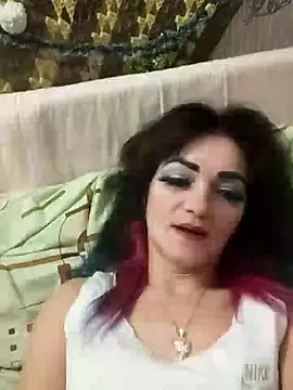 Snapshot of SweetLeila40 chatting on 01-13-25, 11:06 SweetLeila40 online show from 01-13-25, 11:06