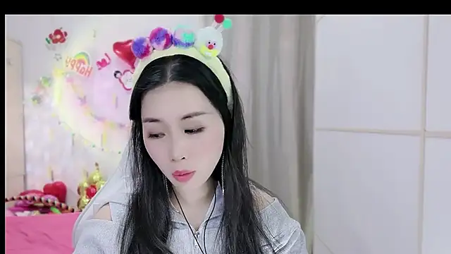 Snapshot of HK_angelchloe chatting on 11-09-25, 01:04 HK angelchloe online show from 11-09-25, 01:04