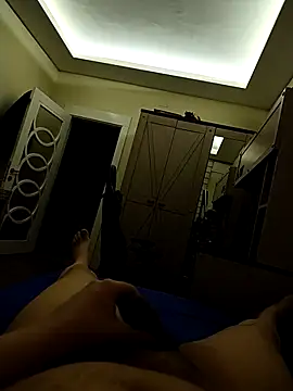 31cektirenbatuu online show from 02-17-25, 12:43