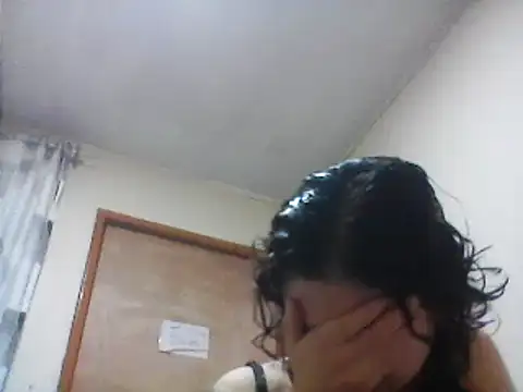 Snapshot of CELEna098rs707 chatting on 12-09-24, 12:23 CELEna098rs707 online show from 12-09-24, 12:23