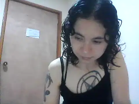 Snapshot of CELEna098rs707 chatting on 12-19-24, 01:50 CELEna098rs707 online show from 12-19-24, 01:50