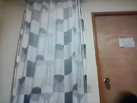 Snapshot of CELEna098rs707 chatting on 02-02-25, 09:13 CELEna098rs707 online show from 02-02-25, 09:13