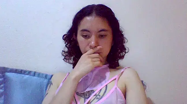 Snapshot of CELEna098rs707 chatting on 03-07-25, 10:24 CELEna098rs707 online show from 03-07-25, 10:24