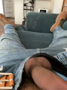 Snapshot of laloly0808 chatting on 12-27-24, 09:43 laloly0808 online show from 12-27-24, 09:43