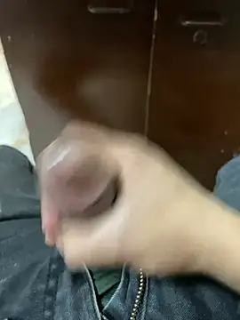 Snapshot of laloly0808 chatting on 01-16-25, 09:40 laloly0808 online show from 01-16-25, 09:40