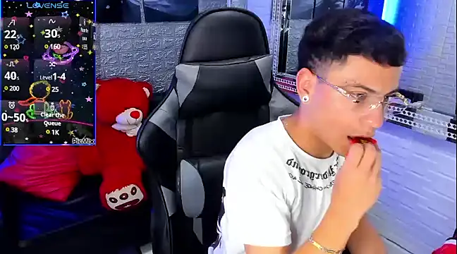 salvadorgomezx online show from 01-10-25, 07:35