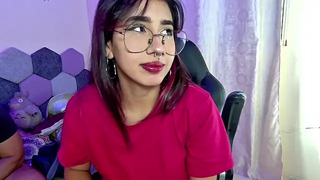 Snapshot of Horny_tgn chatting on 01-21-25, 06:12 Horny tgn online show from 01-21-25, 06:12