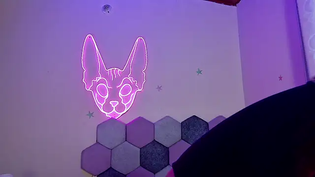 Snapshot of Horny_tgn chatting on 02-17-25, 09:30 Horny tgn online show from 02-17-25, 09:30